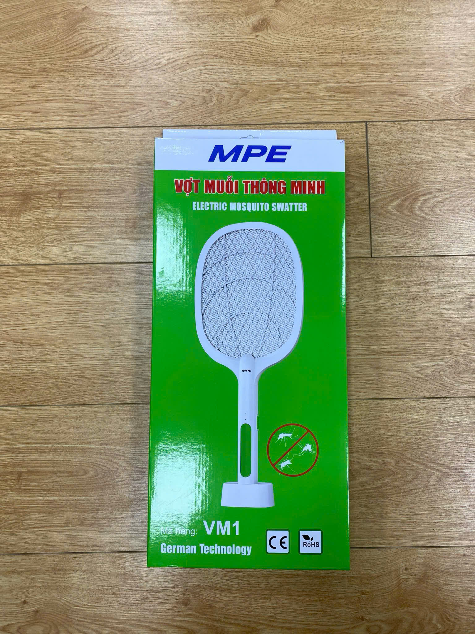 https://lighton.vn/cua-hang/thiet-bi-dien-gia-dung/vot-muoi-vm1-mpe/ Vợt muỗi VM1 MPE
